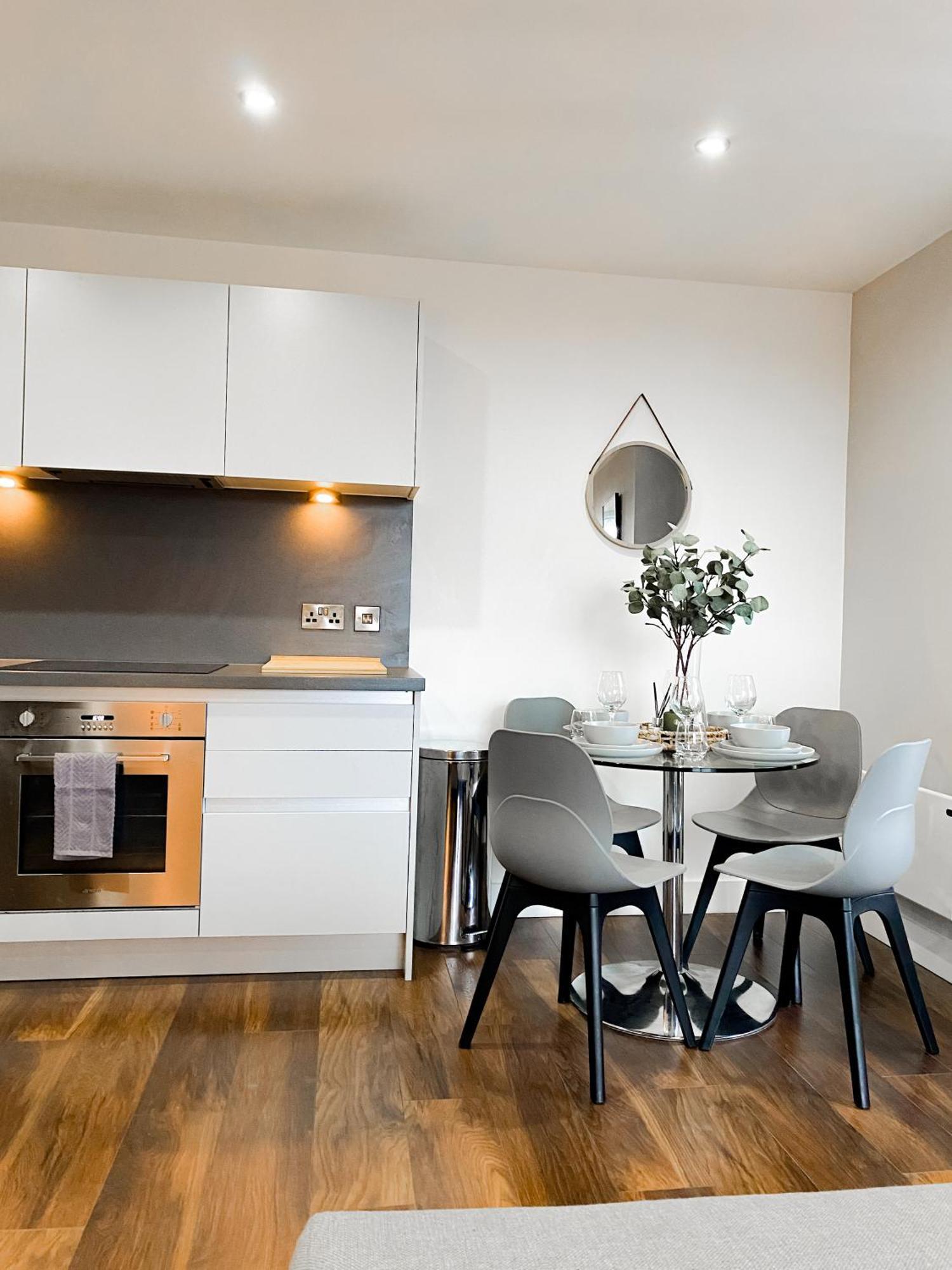 The Panda - Modern 2 Bedroom Apt In Manchester City Centre Exterior foto